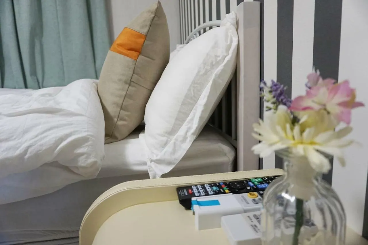 Mitsuba Guest House Tōkyō Appartement